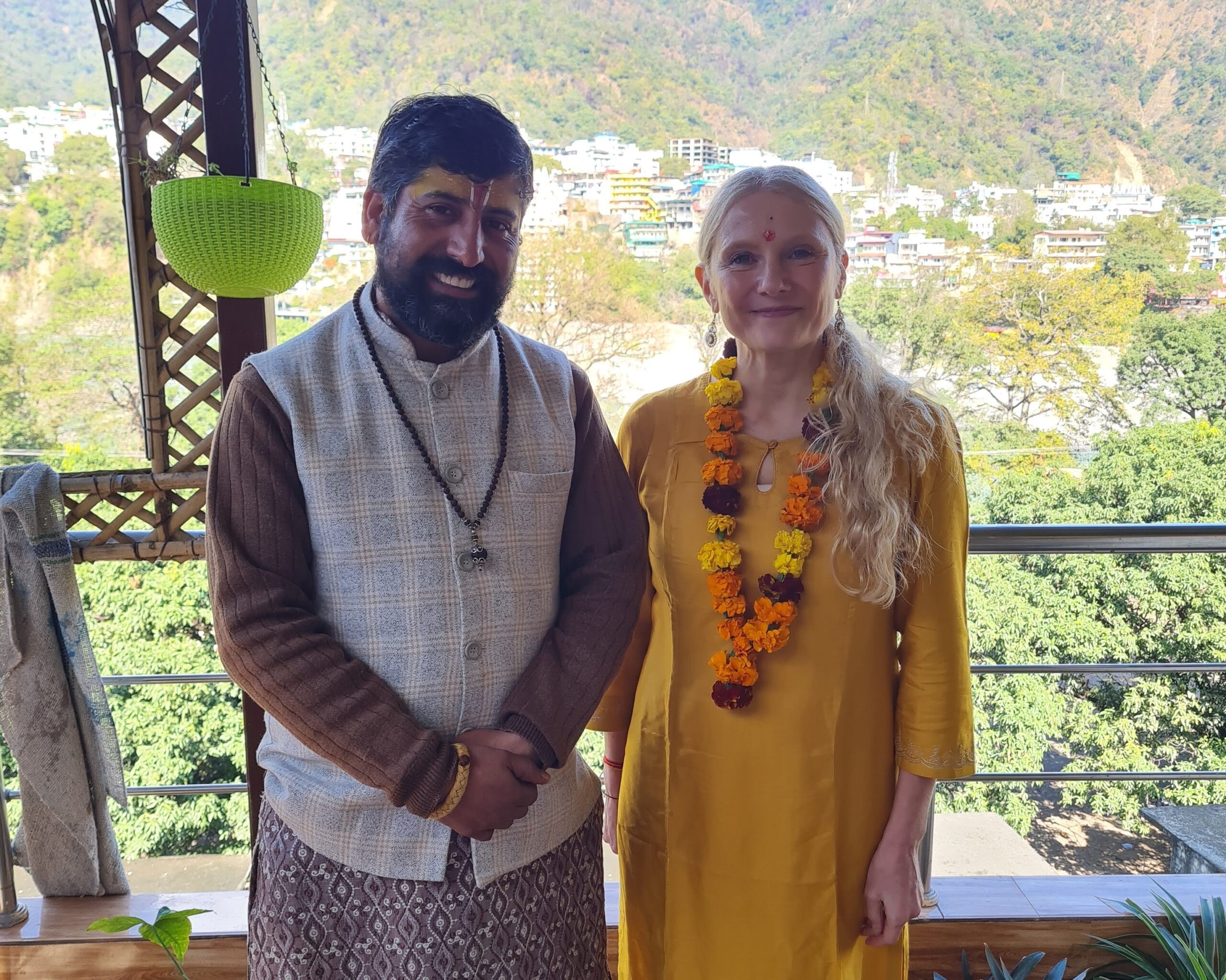 Piret ja Mandeep Ji. Redigeeritud